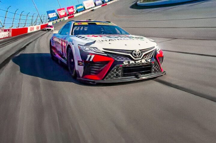 NASCAR: Hết tốc lực - Netflix