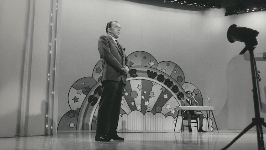 Sunday Best; Chuyện chưa kể của Ed Sullivan – Netflix