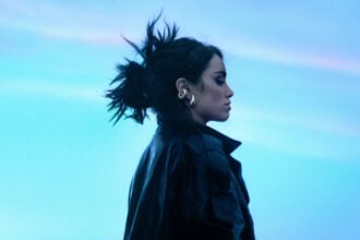 Lali: Tới lúc bước lên